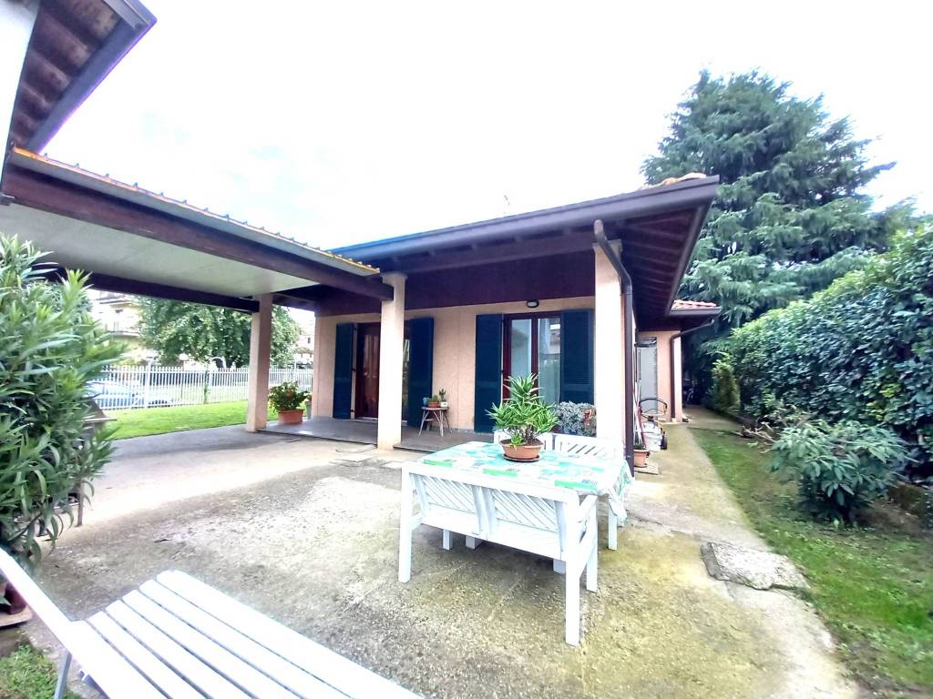 Villa a Barzanò in Via Prebone - Foto 3