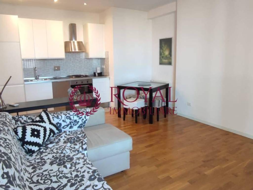 Appartamento a Livorno in Viale Francesco Petrarca - Foto 2