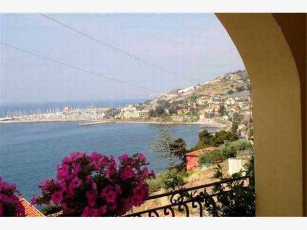 Villa a Cipressa in Strada Provinciale 77 - Foto 5