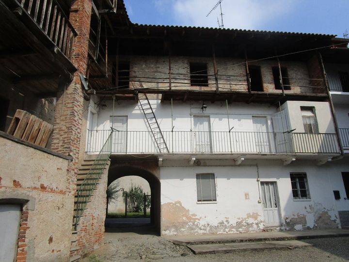 Casa indipendente a Serravalle sesia in Via Dottor Secondino Mazzone, 8 - Foto 4