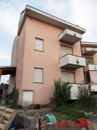 Casa indipendente a Montevarchi in Strada Statale 69 del Valdarno - Foto 5