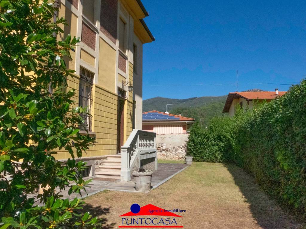 Villa a Dronero in Viale Sarrea, 18 - Foto 5