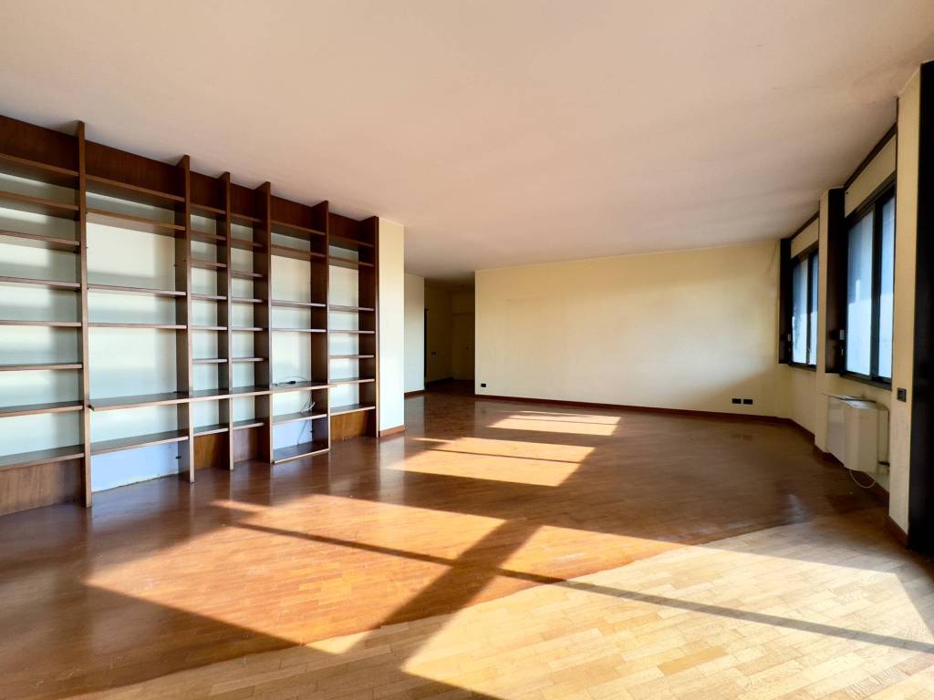 Appartamento a Novara in Rotonda Massimo D'Azeglio, 3 - Foto 5