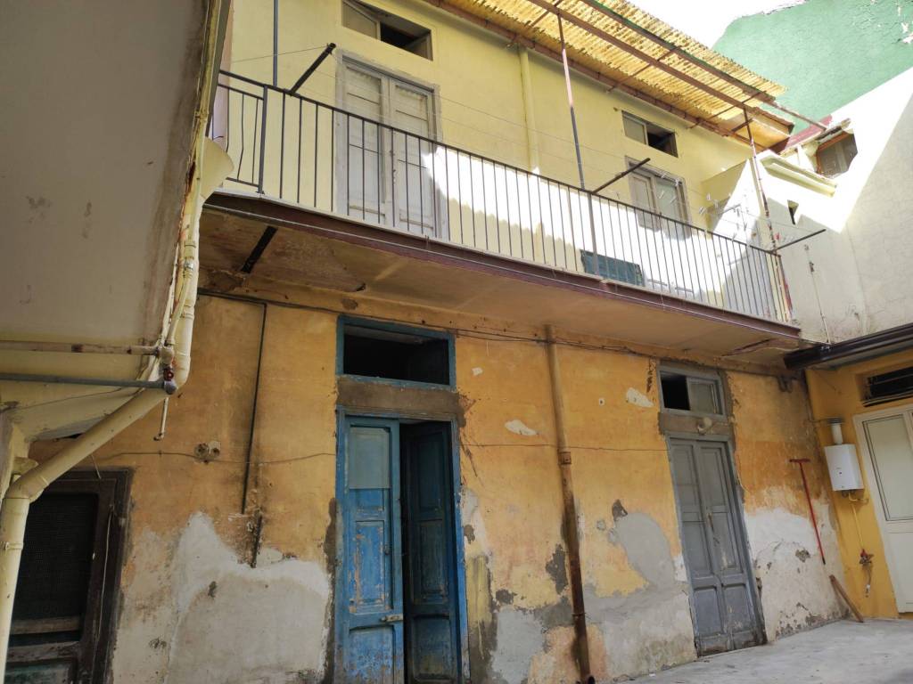 Casa indipendente a Maddaloni in Via Sant'Antonio Abate - Foto 2
