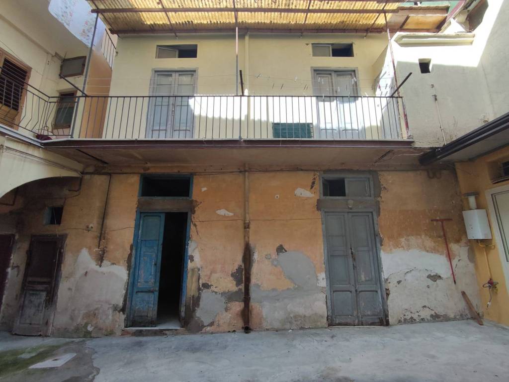 Casa indipendente a Maddaloni in Via Sant'Antonio Abate - Foto 4