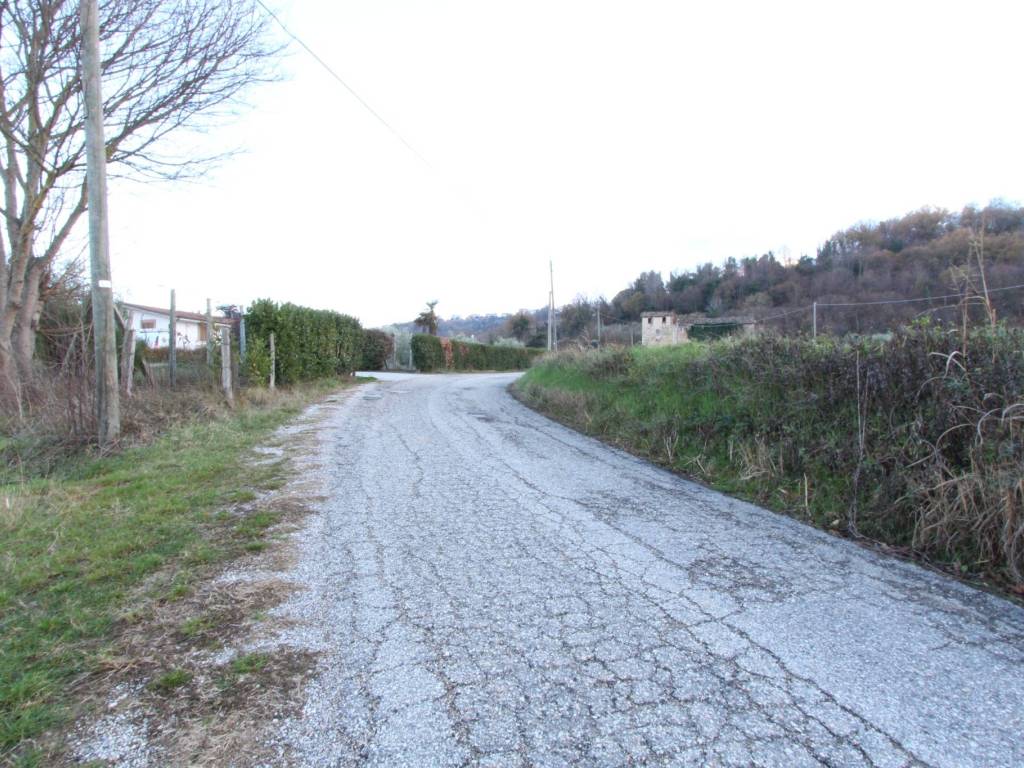Terreno a Ascoli piceno in Frazione Cavignano - Foto 2