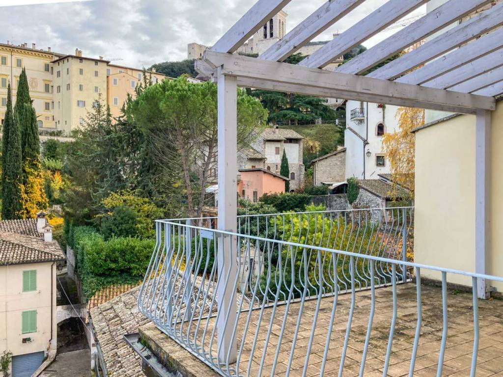 Appartamento a Spoleto in Vicolo degli Eroli - Foto 3