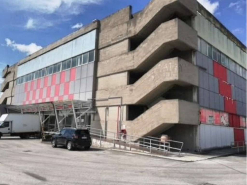 Immobile a Marcianise in strada statale Sannitica 87 - Foto 4