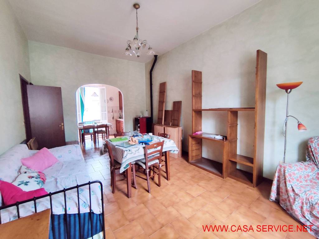 Casa indipendente a Montevarchi in Via Ammiraglio Burzagli - Foto 5