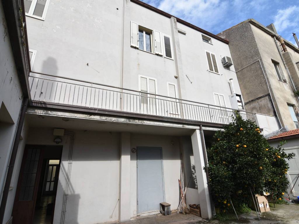 Appartamento a Macomer in Corso Umberto I, 60 - Foto 2