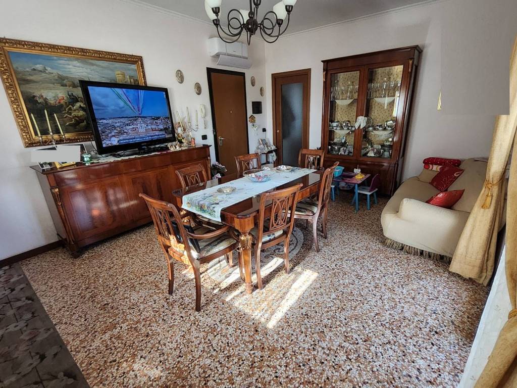 Appartamento a Bomporto in Via del Barolo, 7 - Foto 3