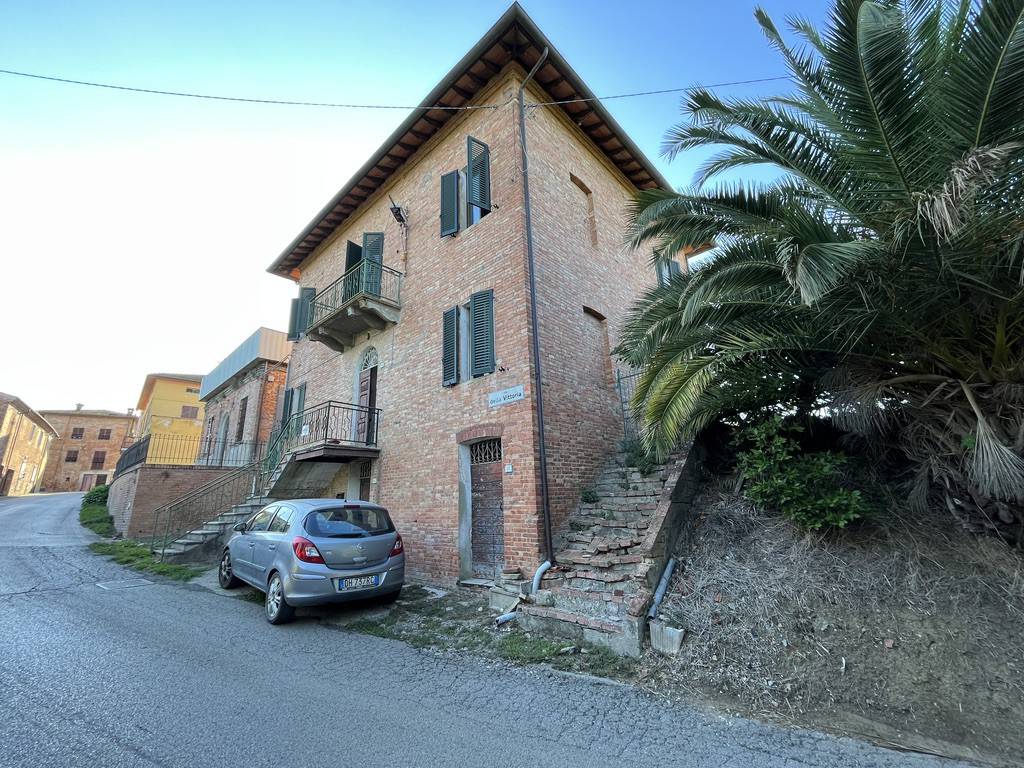 Rustico / casale a Castiglione del lago in Via della Vittoria - Foto 2