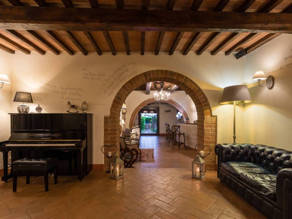 Villa a Castiglione del lago in Località Giorgi, 46 - Foto 3