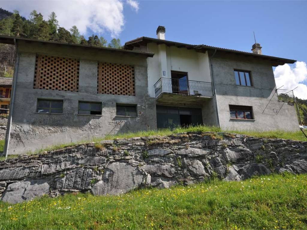 Casa indipendente a Trasquera in Via Bugliaga, 17 - Foto 2