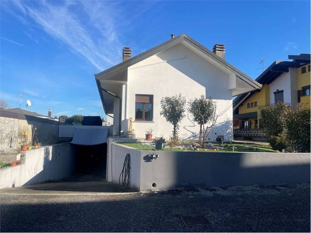 Villa a Arsago seprio in via Dante - Foto 2