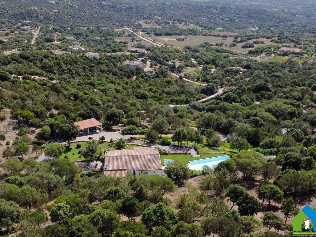 Villa a Arzachena in Strada Provinciale Arzachena-Porto Cervo - Foto 2