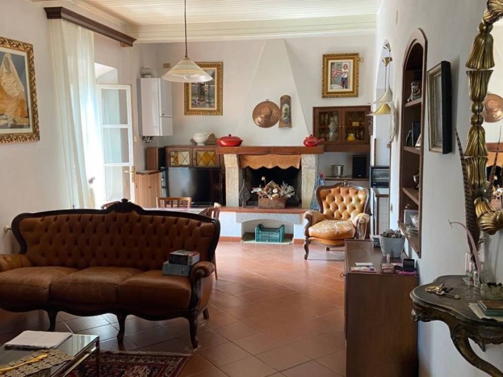 Appartamento a Roccastrada - Foto 1
