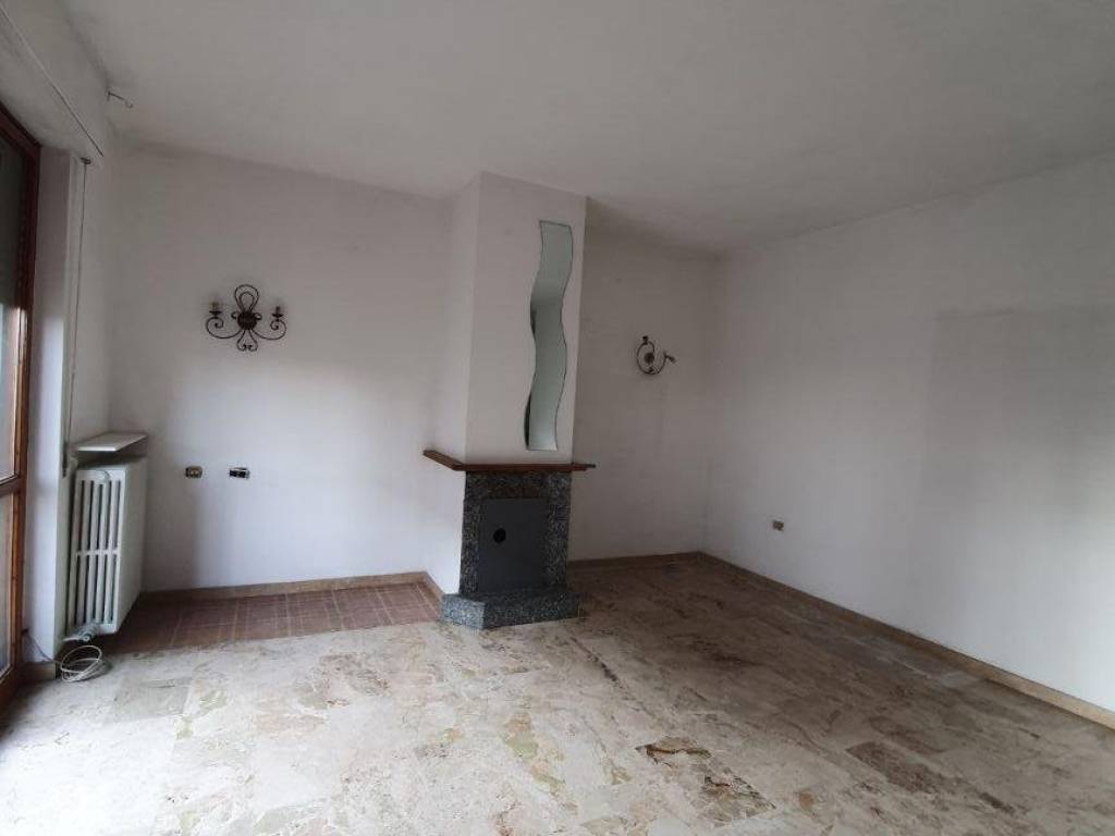 Appartamento a Sant'angelo lodigiano in Via Cogozzo, 10 - Foto 3