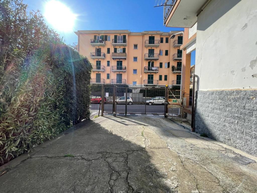 Box / garage a Imperia in Via Gian Francesco De Marchi - Foto 4