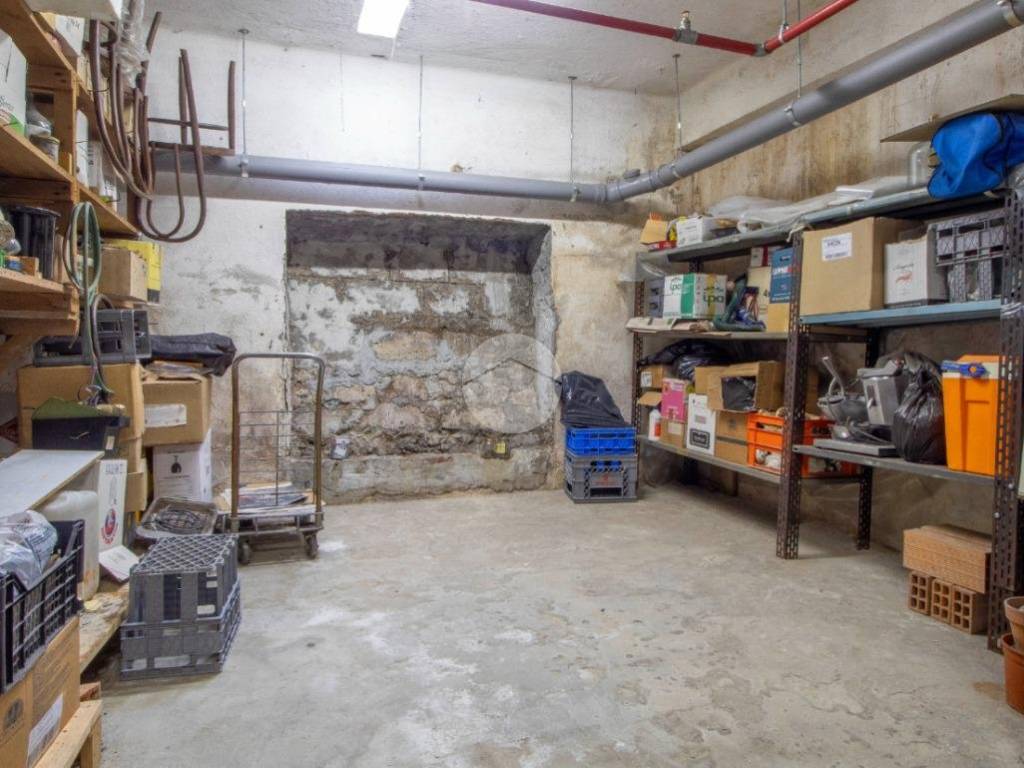Box / garage a Imperia in Via Sant'Agata - Foto 3