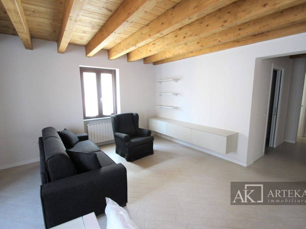 Appartamento a Novara in Via Giuseppe Prina, 4 - Foto 2