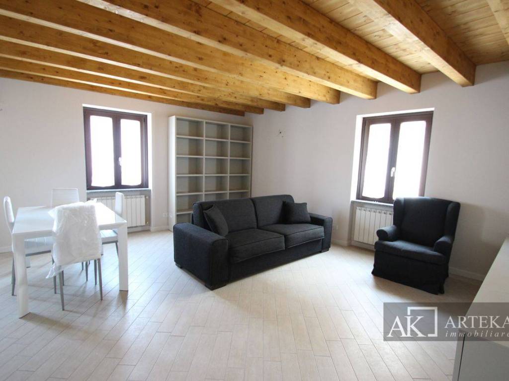 Appartamento a Novara in Via Giuseppe Prina, 4 - Foto 3