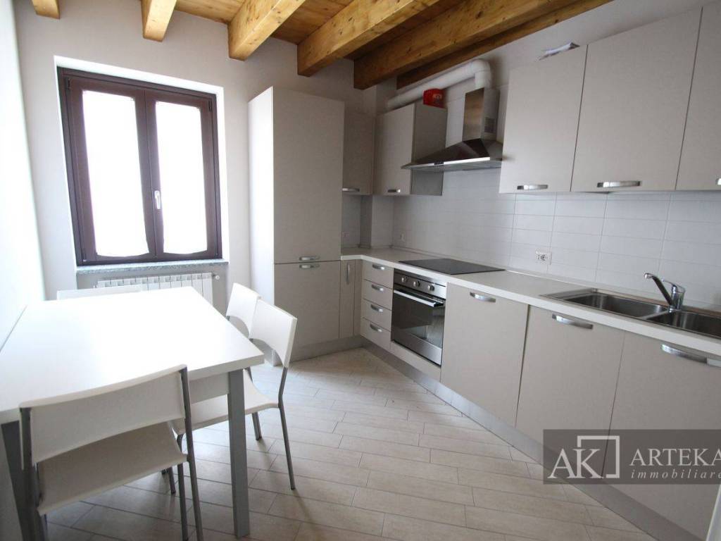 Appartamento a Novara in Via Giuseppe Prina, 4 - Foto 5