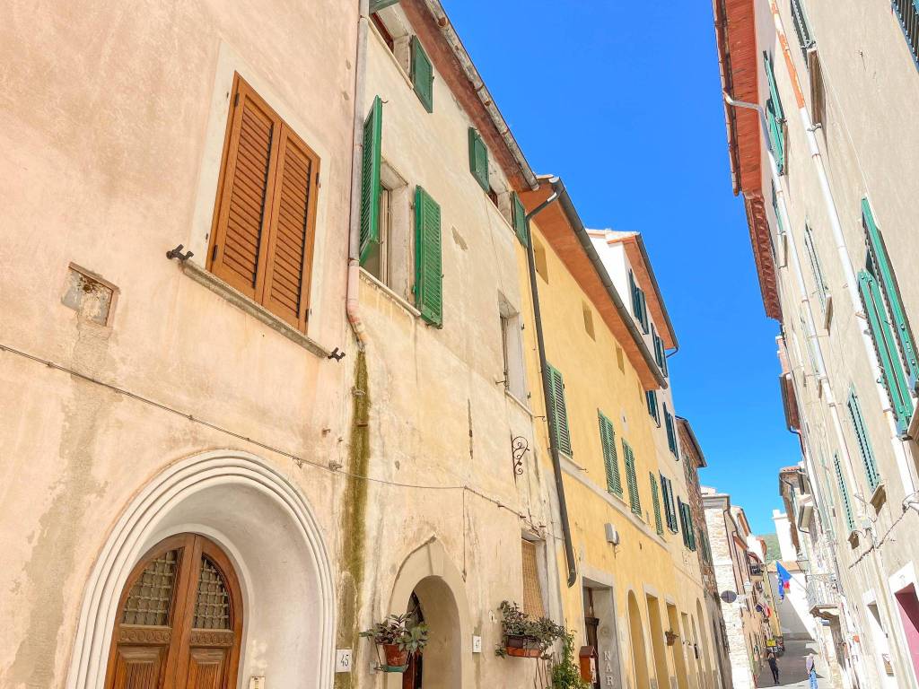 Appartamento a Monterotondo marittimo in Via Licurgo Bardelloni - Foto 2