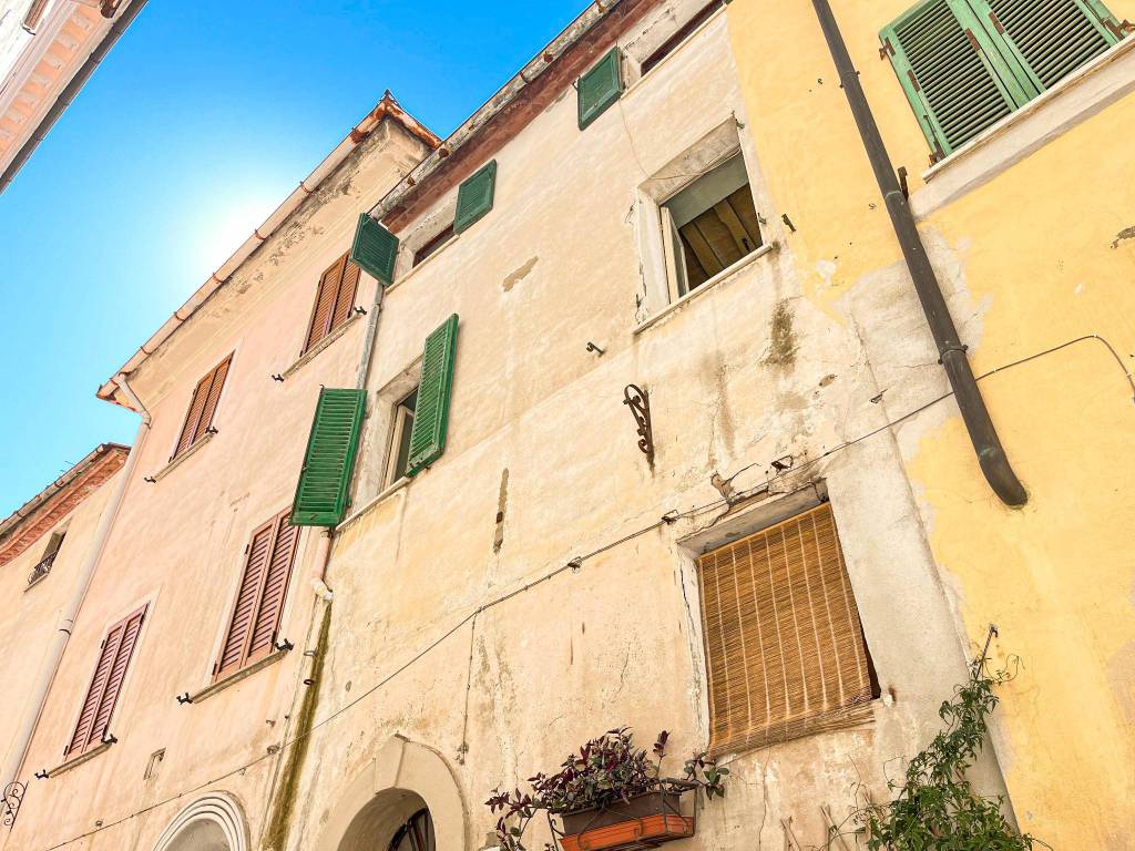 Appartamento a Monterotondo marittimo in Via Licurgo Bardelloni - Foto 4