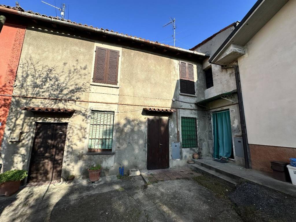 Casa indipendente a Cremona in Via Battaglione, 88 - Foto 2