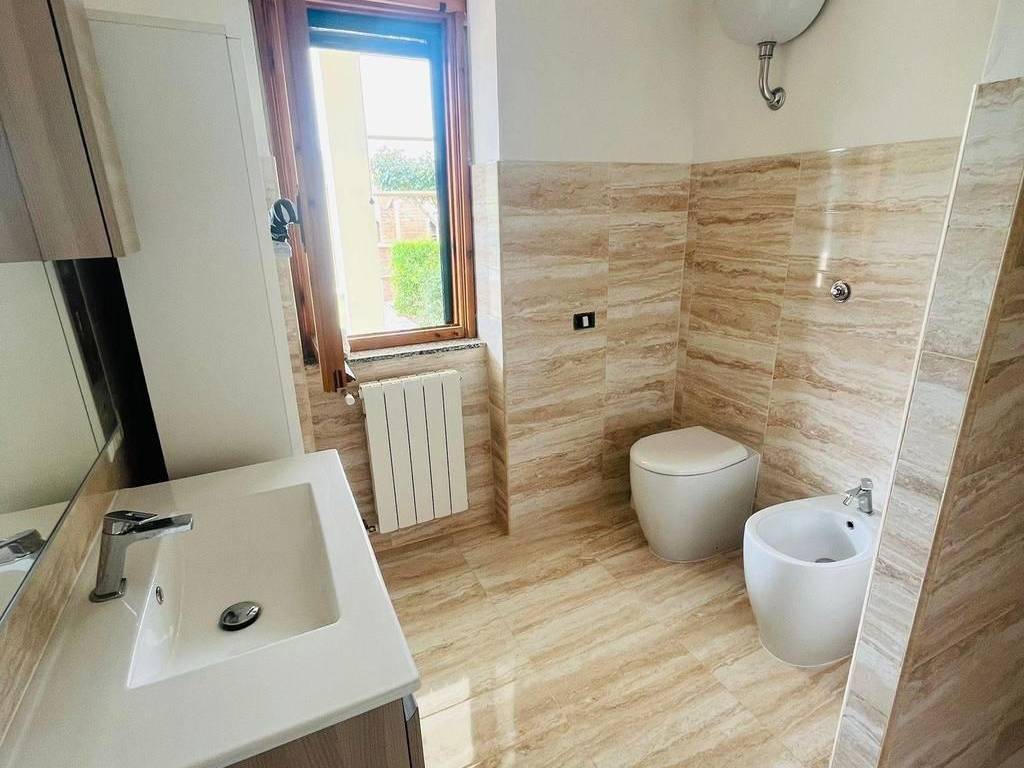 Villa a Aprilia in Via delle Begonie, 3 - Foto 2