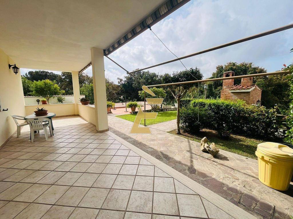 Villa a Aprilia in Via delle Begonie, 3 - Foto 3