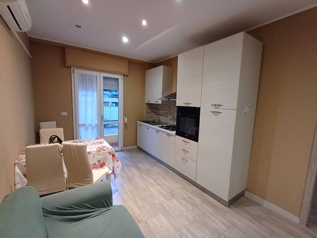 Appartamento a Cagliari in Via Pasquale Paoli, 77 - Foto 2