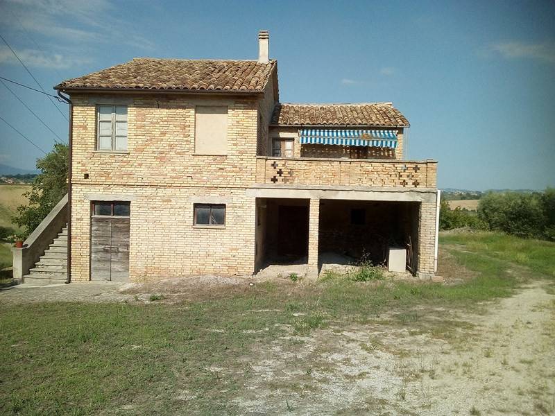 Rustico / casale a Monsampolo del tronto in Contrada San Francesco - Foto 4