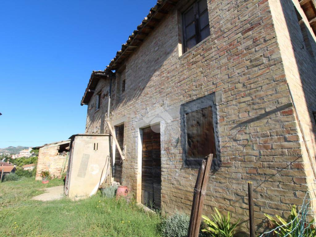 Rustico / casale a San benedetto del tronto in Via Madonna della Pietà, 58 - Foto 2