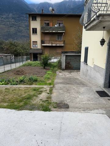 Villa a Berbenno di valtellina in Via Valeriana, 147 - Foto 4