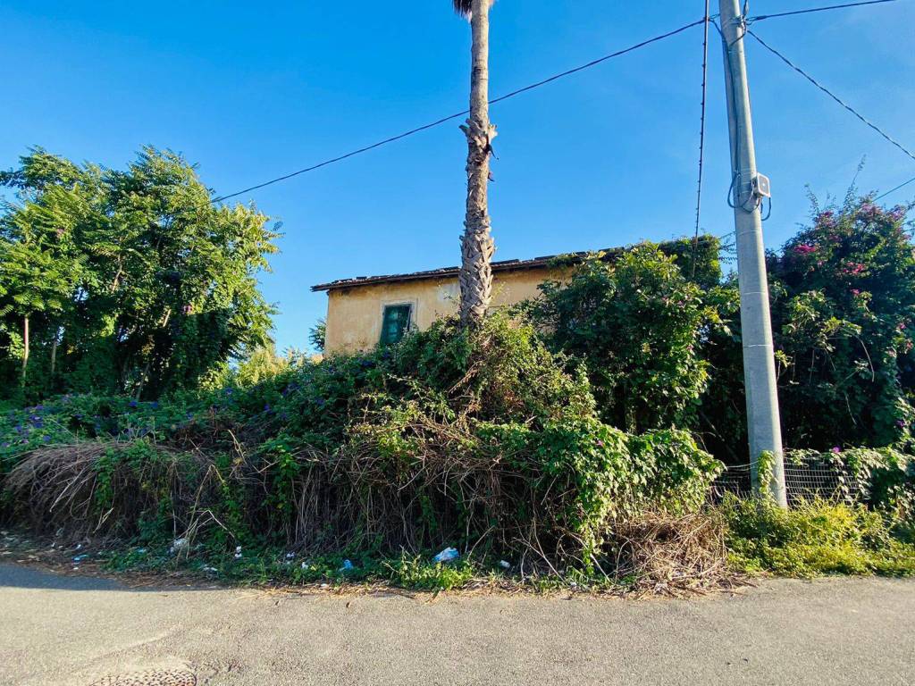 Villa a Lamezia terme in Via Antonio Cappelli, 220 - Foto 4