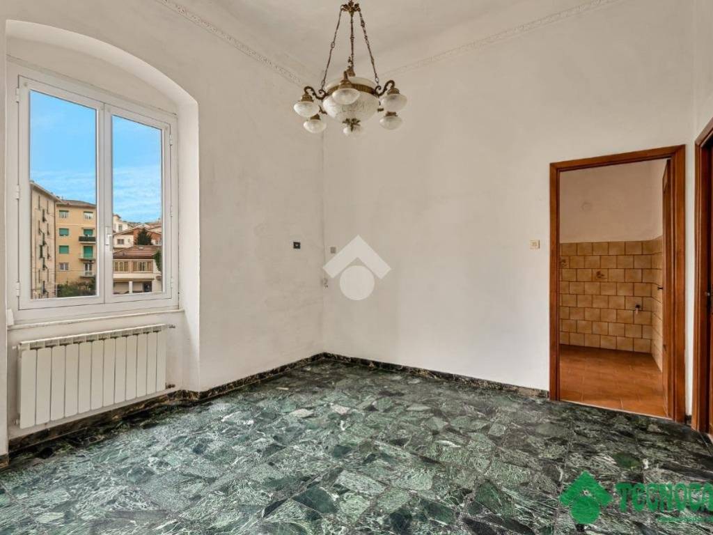 Appartamento a La spezia in Via della Torre Bartolomeo, 43 - Foto 2