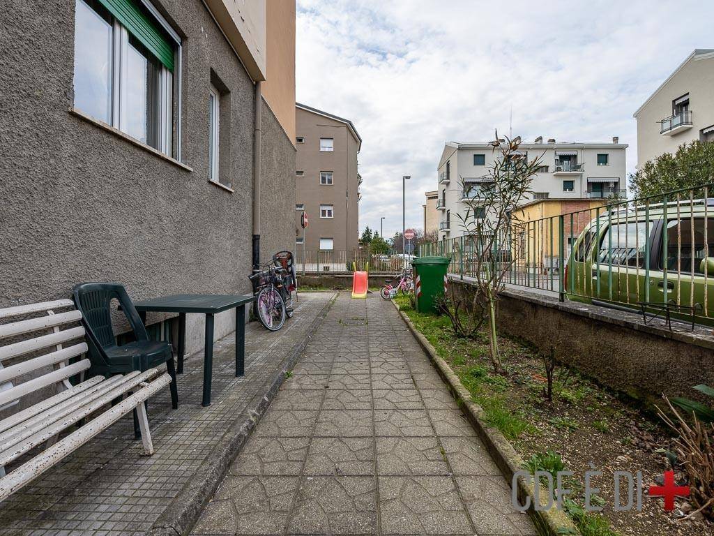 Appartamento a Rieti in Via Bruno Vaccarezza - Foto 5