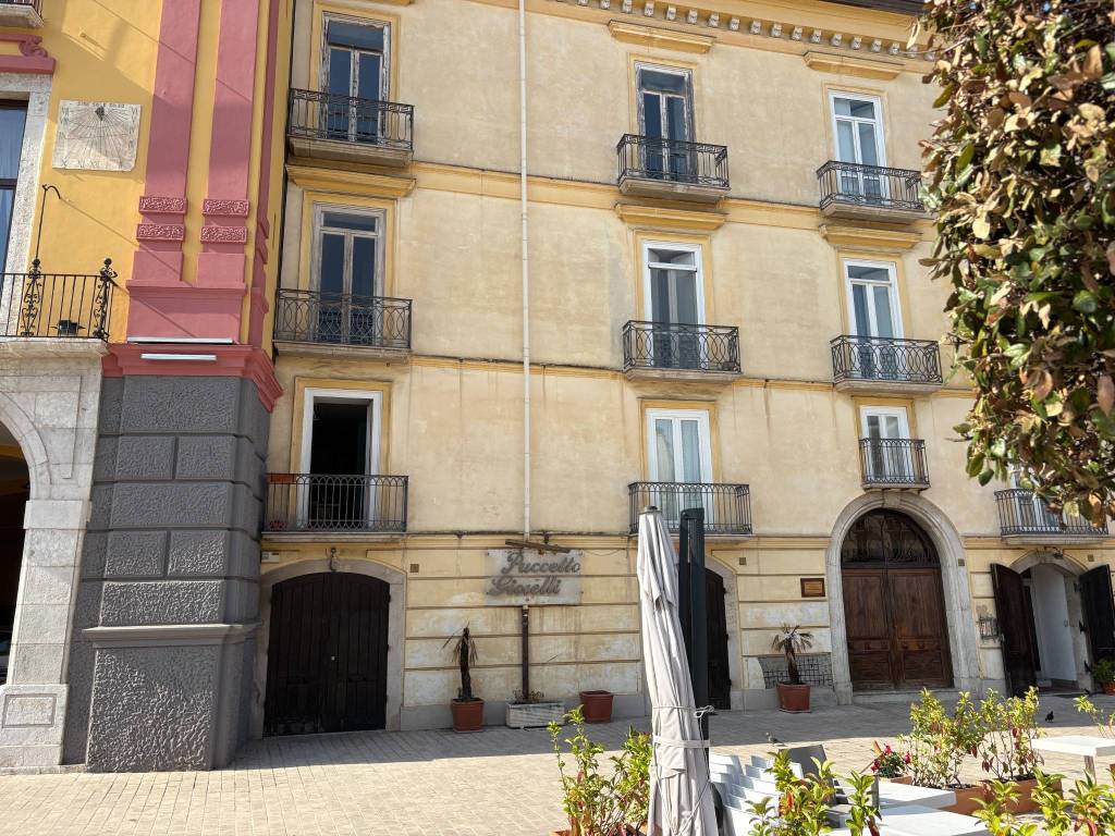 Immobile a Avellino in Piazza della Libertà, 6 - Foto 2