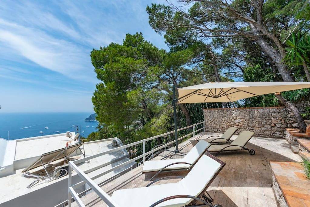 Villa a Capri in Via Tuoro - Foto 2