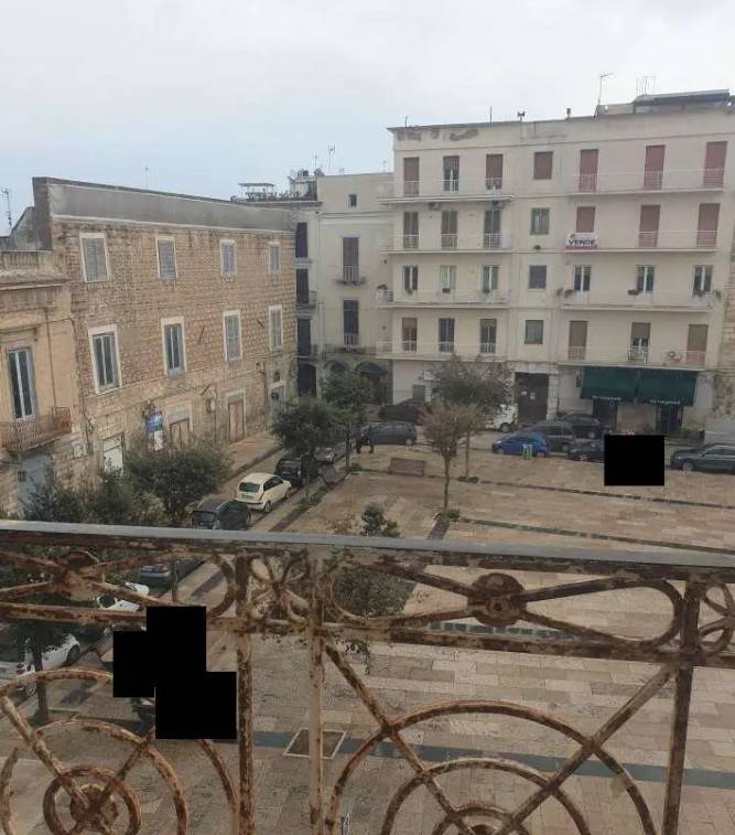 Appartamento a Trani in Via Lorenzo Festa Campanile, 3 - Foto 2