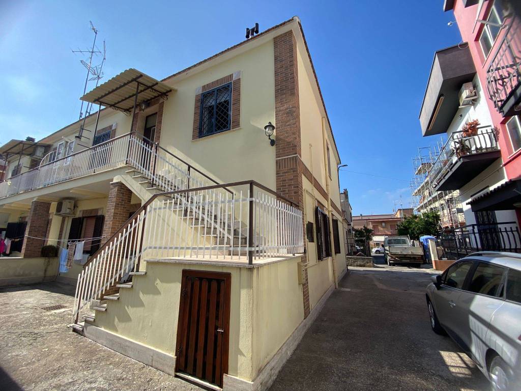 Appartamento a Aprilia in Via dei Villini, 7 - Foto 2
