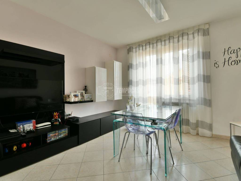 Appartamento a Ascoli piceno in Via Gioacchino Rossini 5 - Foto 3