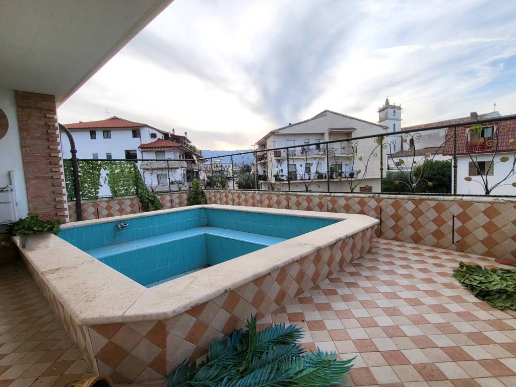 Villa a Montalto uffugo in Via Giacomo Puccini - Foto 2