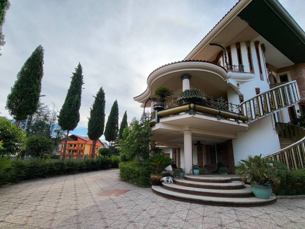 Villa a Montalto uffugo in Via Giacomo Puccini - Foto 3