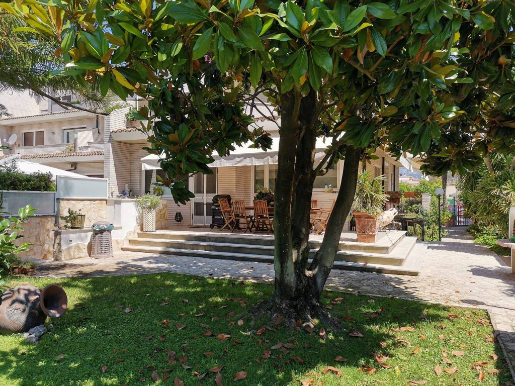 Villa a Terracina in Viale Europa - Foto 3