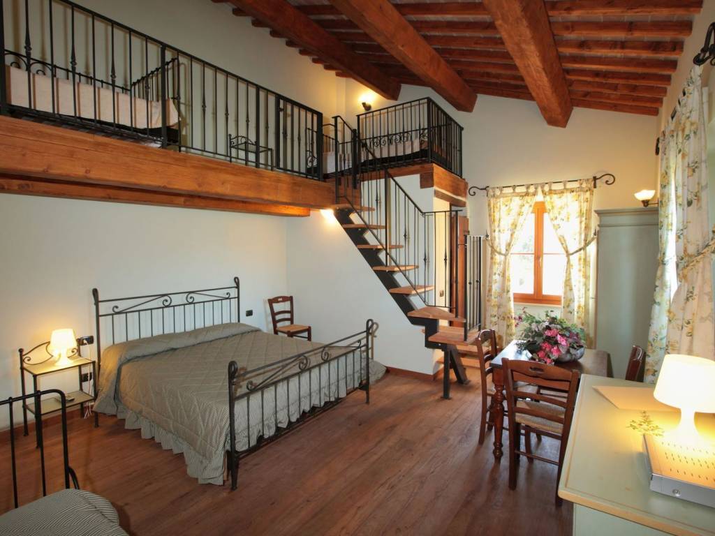 Rustico / casale a Fermignano in Via Calmazzo - Foto 2