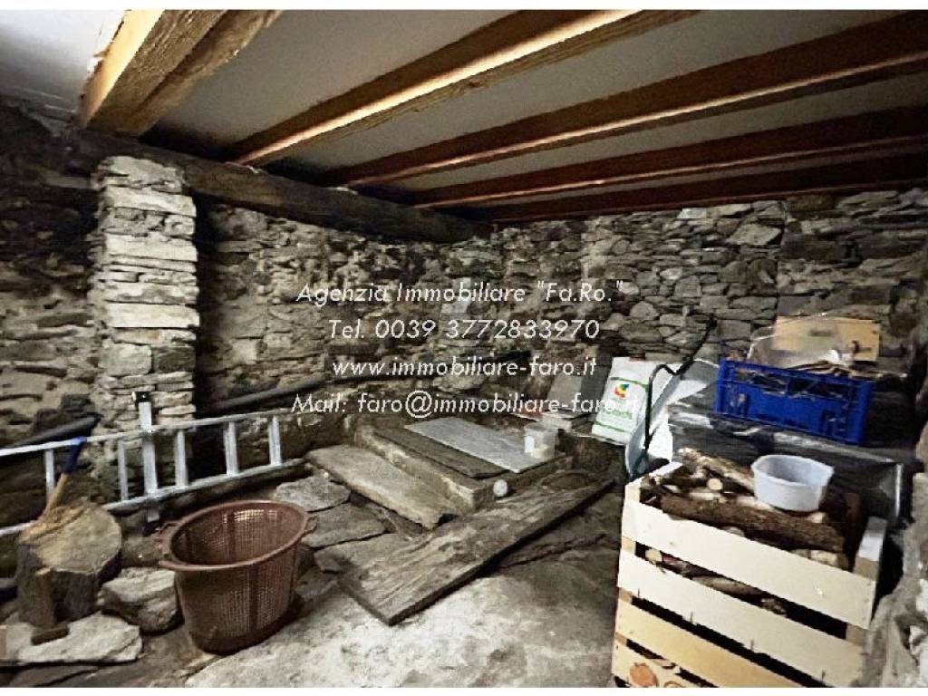 Casa indipendente a Valle cannobina in Via Vittorio Emanuele, 37 - Foto 2