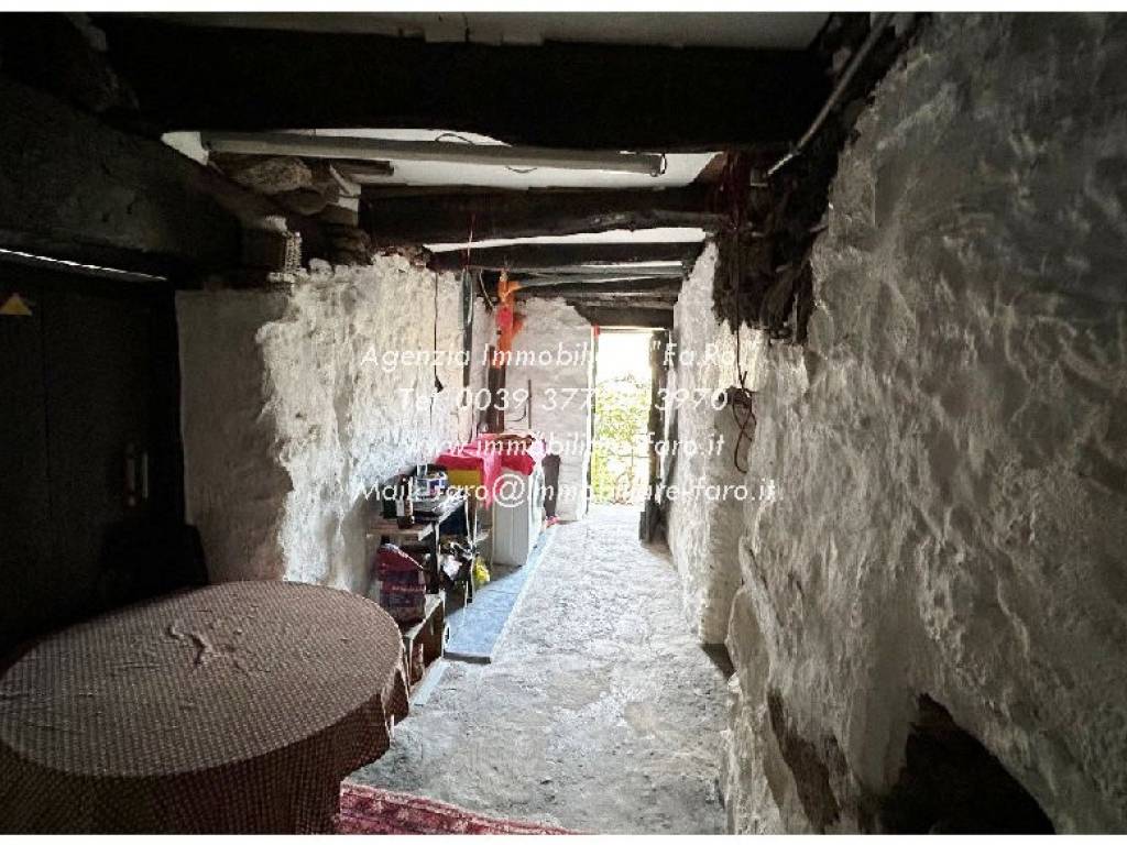 Casa indipendente a Valle cannobina in Via Vittorio Emanuele, 37 - Foto 3